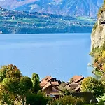Romantic Alpine With Superview Of Near Interlaken شقة Sundlauenen